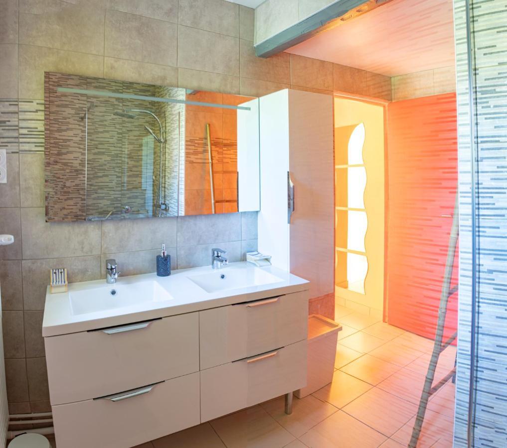 Paisible Maison Entiere 140M2 Avec Veranda Vue Sur La Campagne Renwez Экстерьер фото